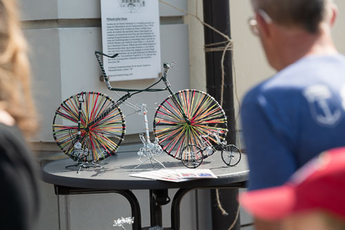 Kleinkunst der Musikgruppe Kukaye Moto _D069095.jpg