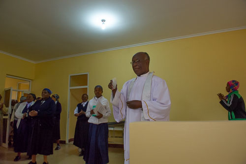 Segnung der neuen Entbindungsstation _DSC6617.jpg