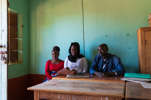 Im Lehrerzimmer 2022-07-04_11-16-37_HMR9159.jpg