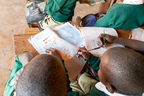 2022-07-04_12-04-12_HMR9191.jpg 2022-07-04_12-04-12_HMR9191.jpg