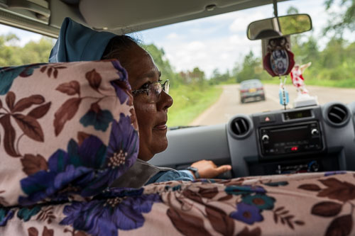Sr. Swarupa picks us up in Mtukula and brings us to Kamishango 2023-10-21_12-28-19__Z725759.jpg