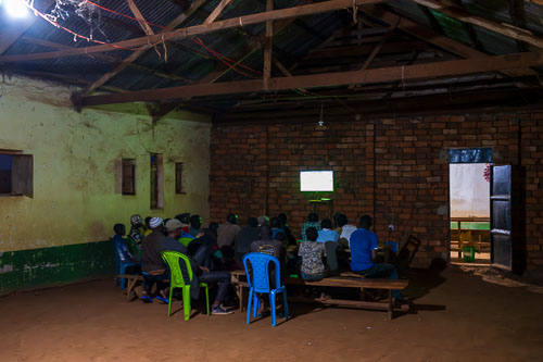 Fussball 2023-10-23_18-10-20__Z726092-Verbessert-RR.jpg